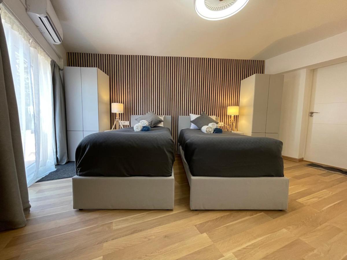 Anna'S Garden Bed & Breakfast Torrevieja Rom bilde